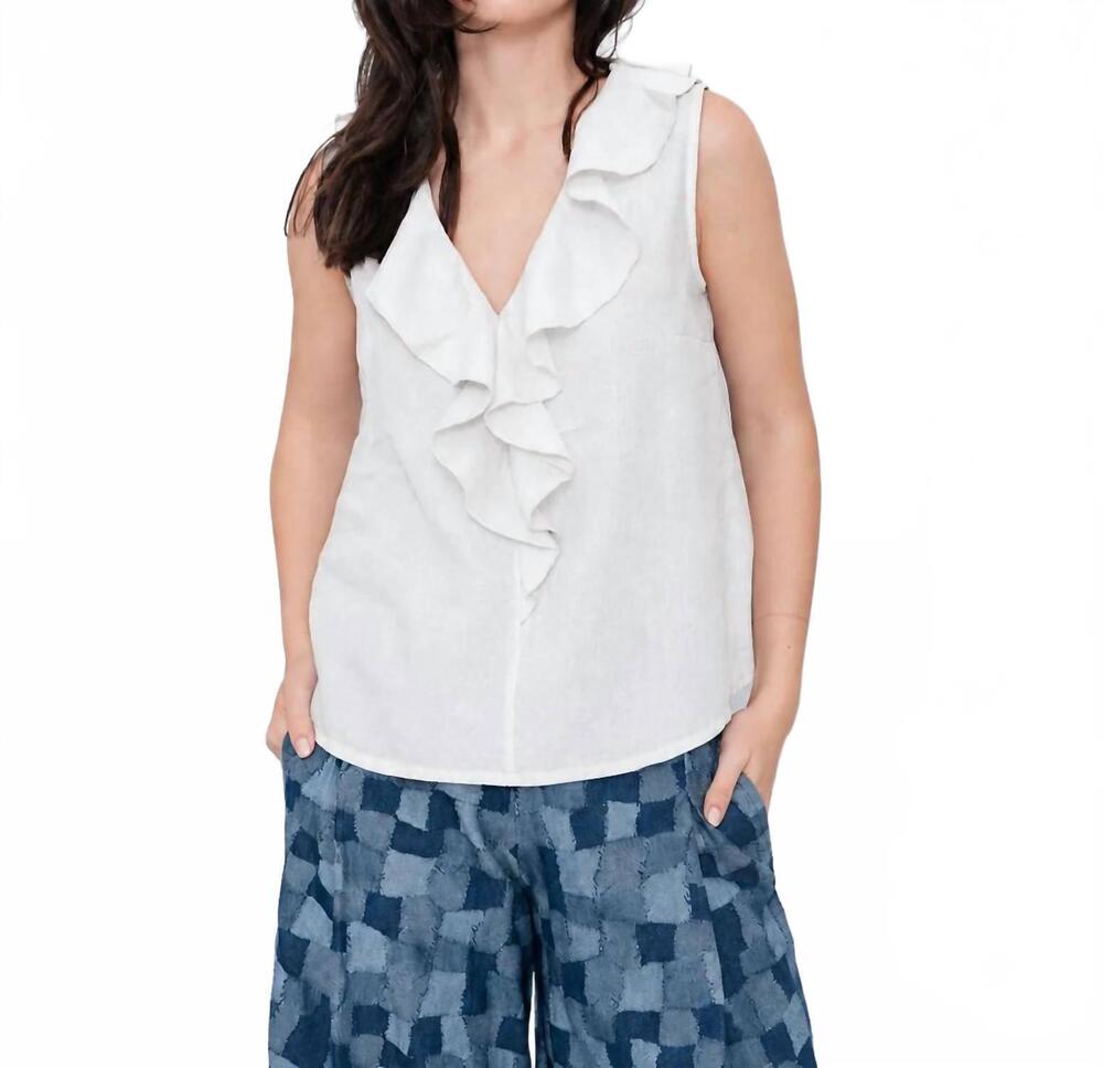 NEW BLUEBERRY wave neck sleeveless top in white